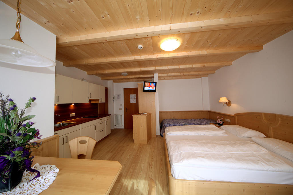 Garni Miriam Otel La Villa  Oda fotoğraf