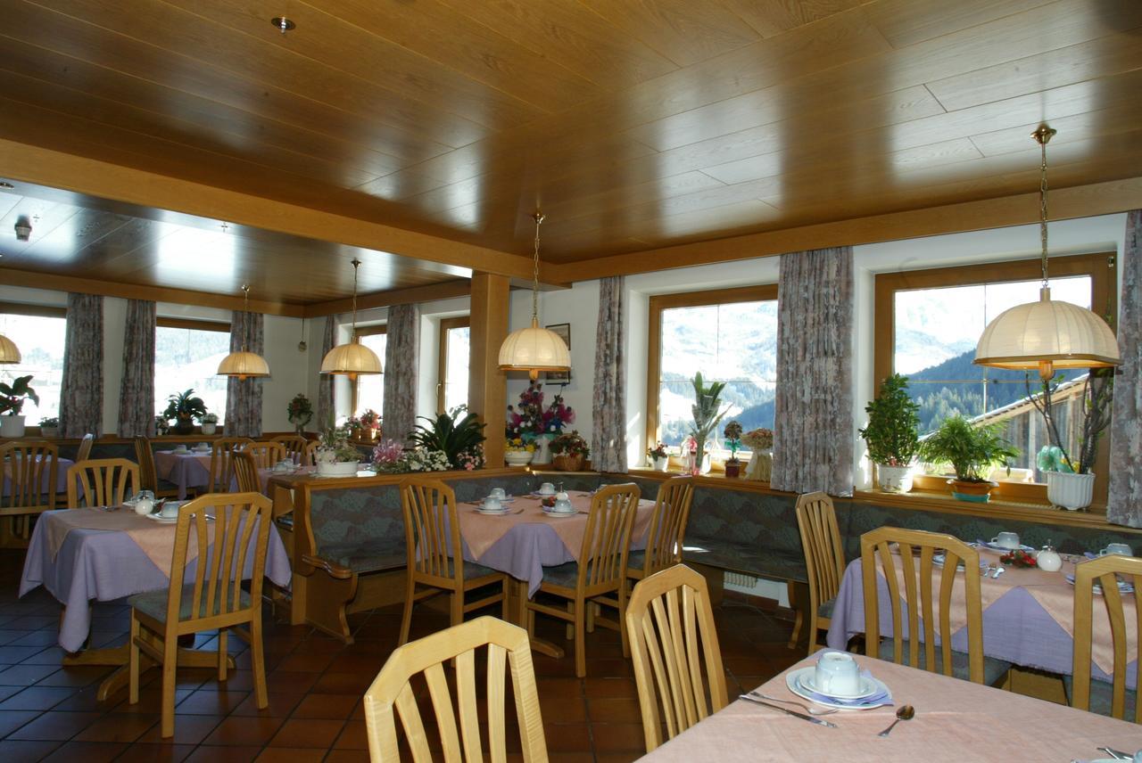 Garni Miriam Otel La Villa  Dış mekan fotoğraf