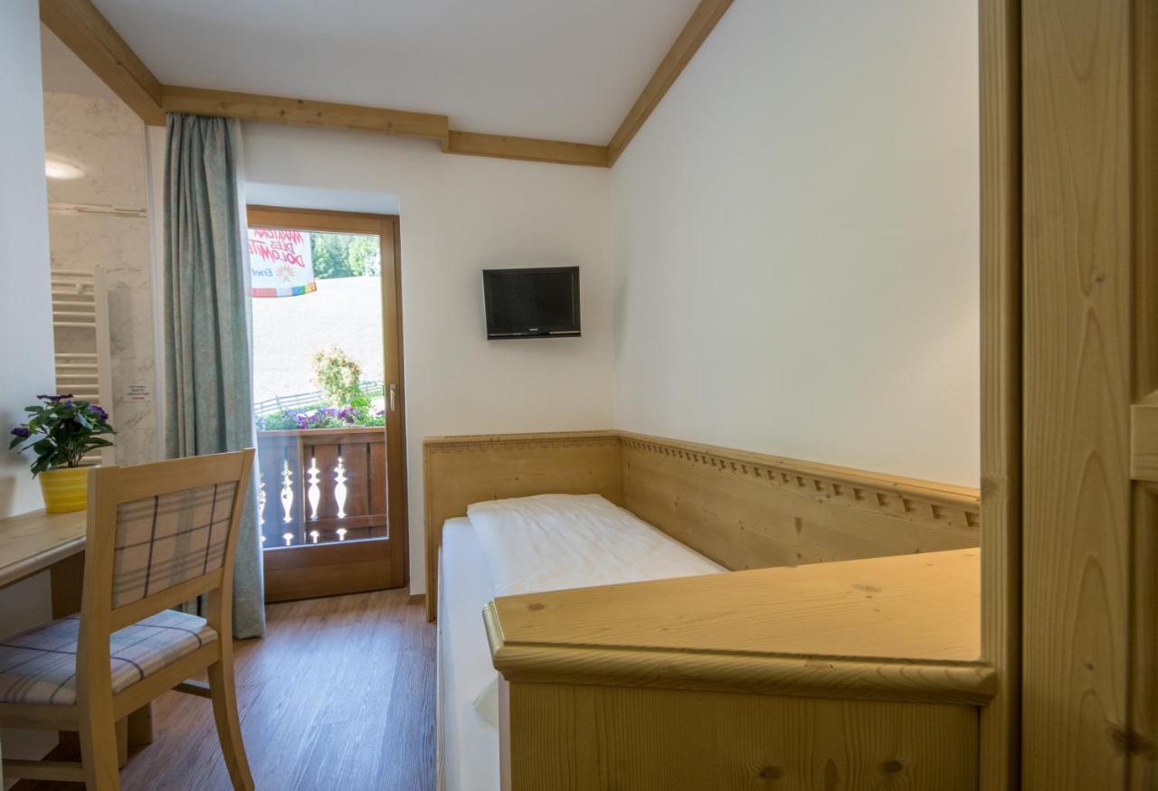 Garni Miriam Otel La Villa  Dış mekan fotoğraf